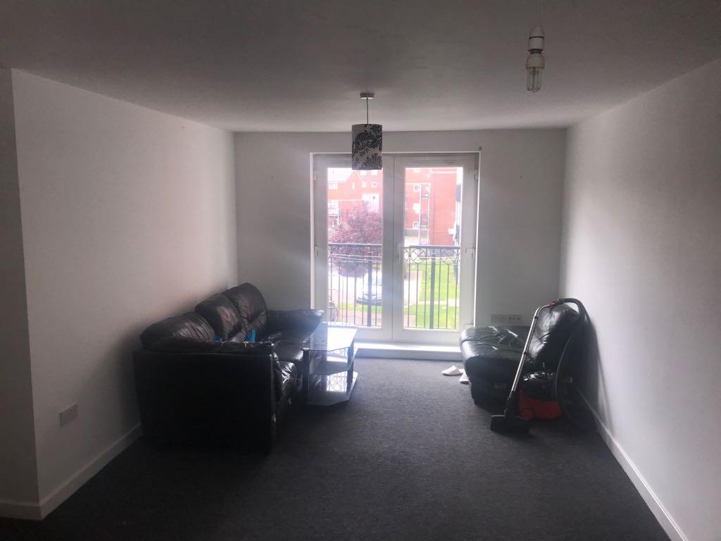 Shenstone Road, Edgbaston, B16 2 bed flat £700 pcm (£162 pw)