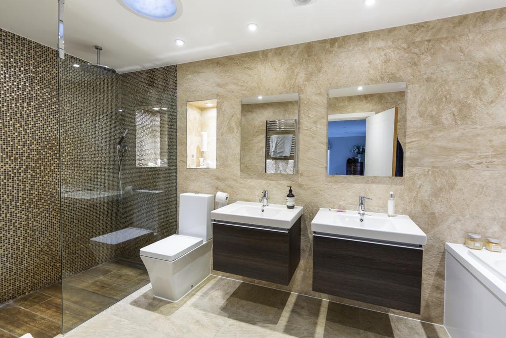En-suite Master