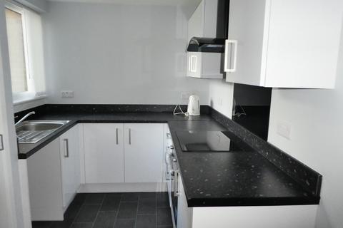 2 bedroom flat to rent, Greendale Road, Whoberley, Coventry, CV5