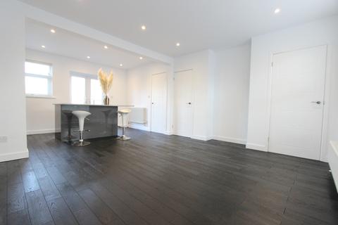 31 Cowdray Square, Deal, CT14 9ES