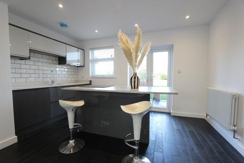 31 Cowdray Square, Deal, CT14 9ES