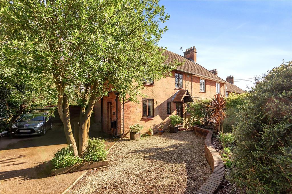 Botley Road, Curdridge, Southampton... 3 bed semidetached house £