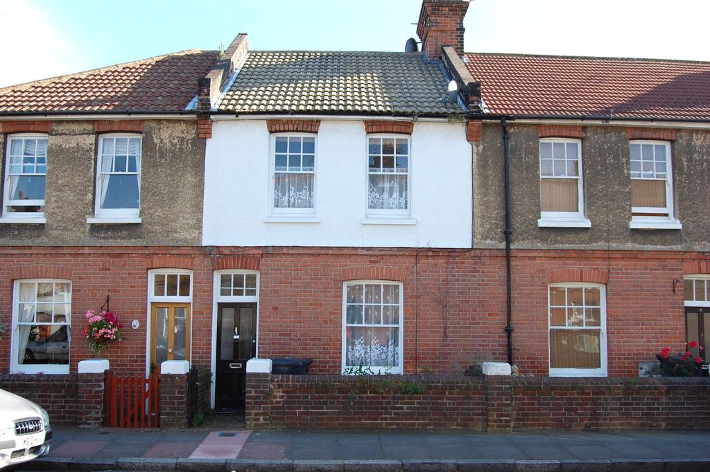 Woodgate Road, Eastbourne BN22 2 bed terraced house £260,000
