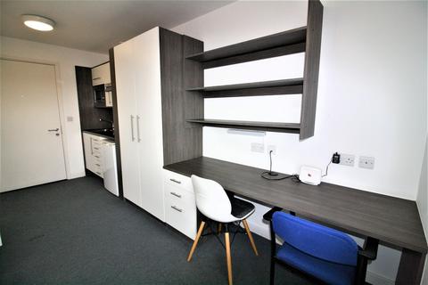 Studio to rent, Bills inclusive studio apartment at Pearl Works, 2 Howard Lane, Sheffield, S1 2FT