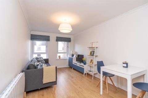 11/3 Murano Place, Edinburgh, EH7 5HH