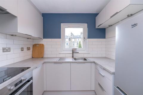 11/3 Murano Place, Edinburgh, EH7 5HH