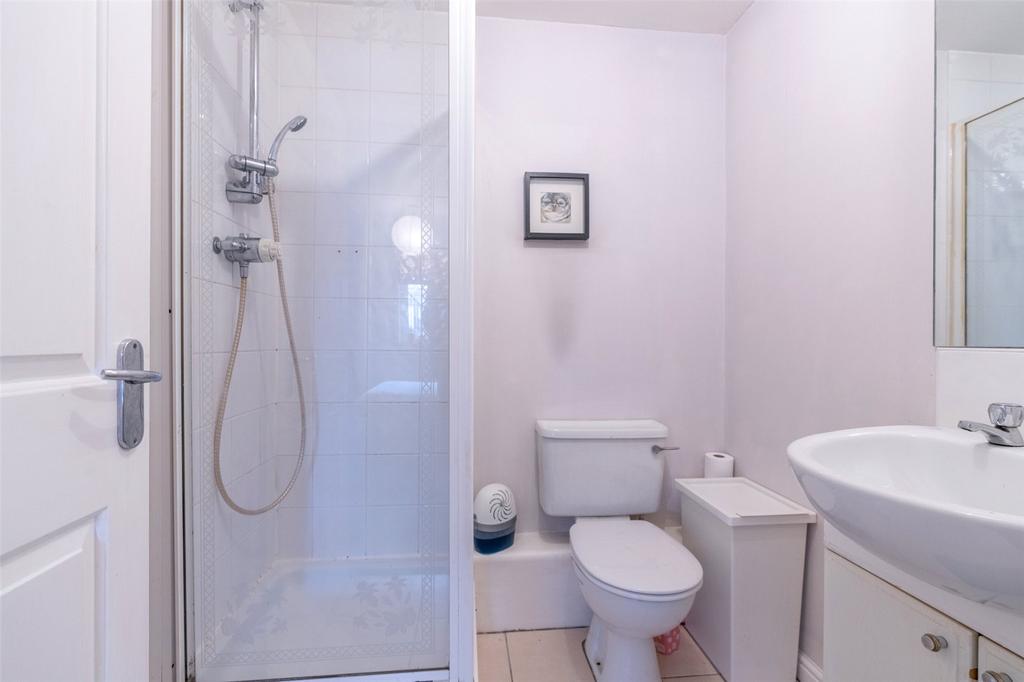 En Suite Shower Room