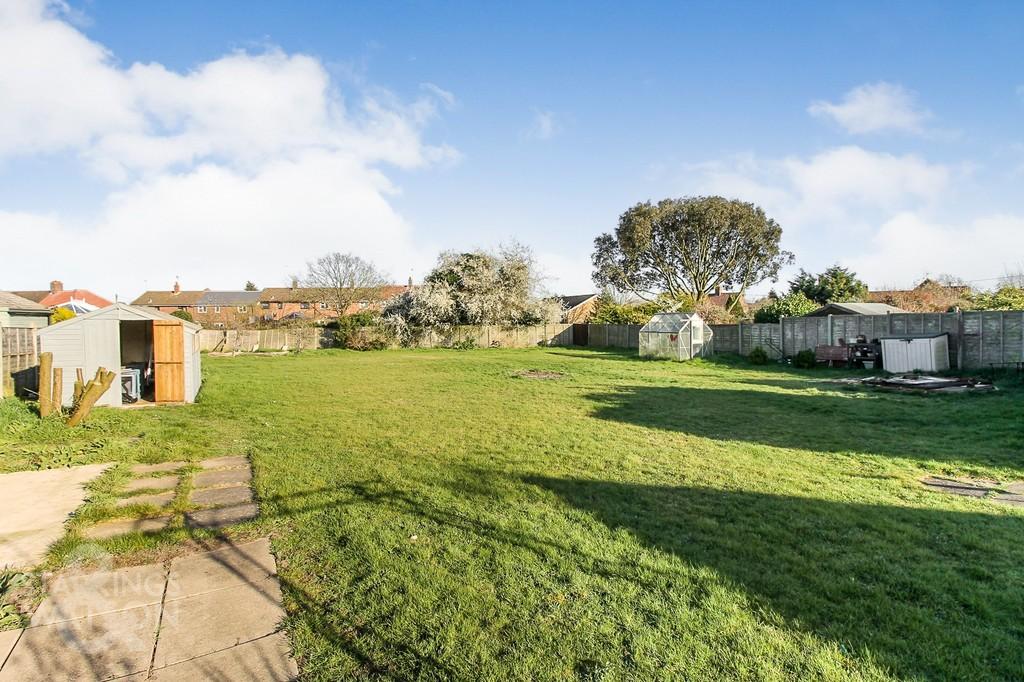 Kemps Lane, Beccles 2 bed detached bungalow for sale £400,000