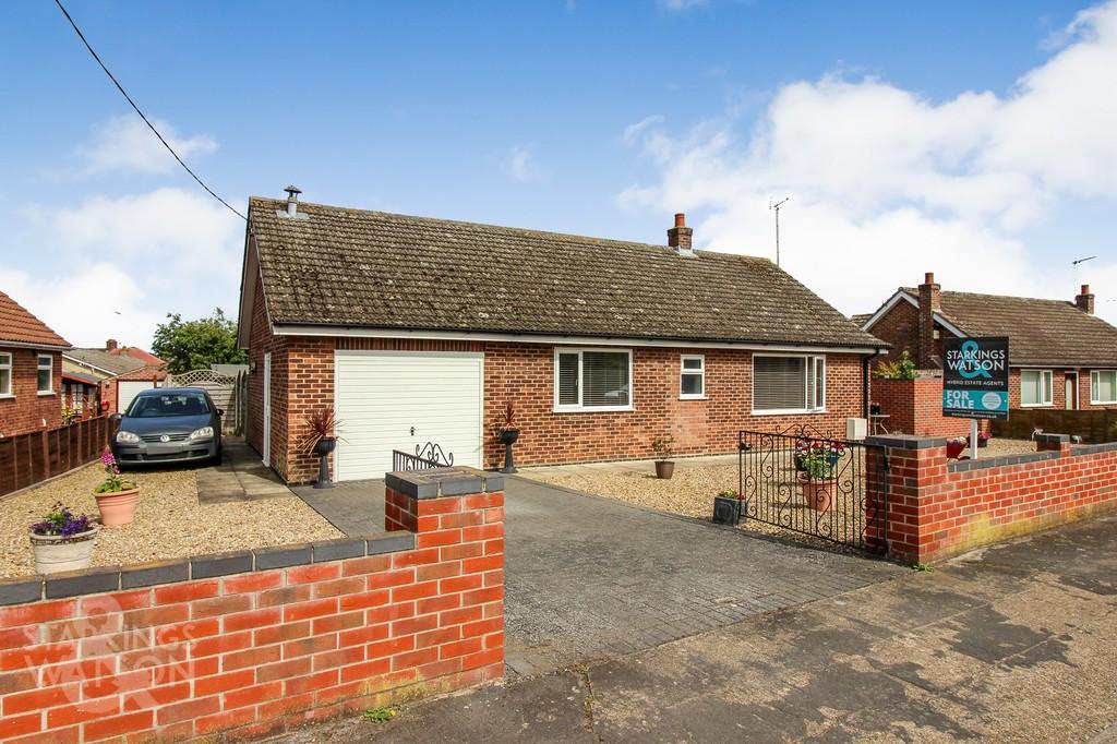 Kemps Lane, Beccles 2 bed detached bungalow £400,000