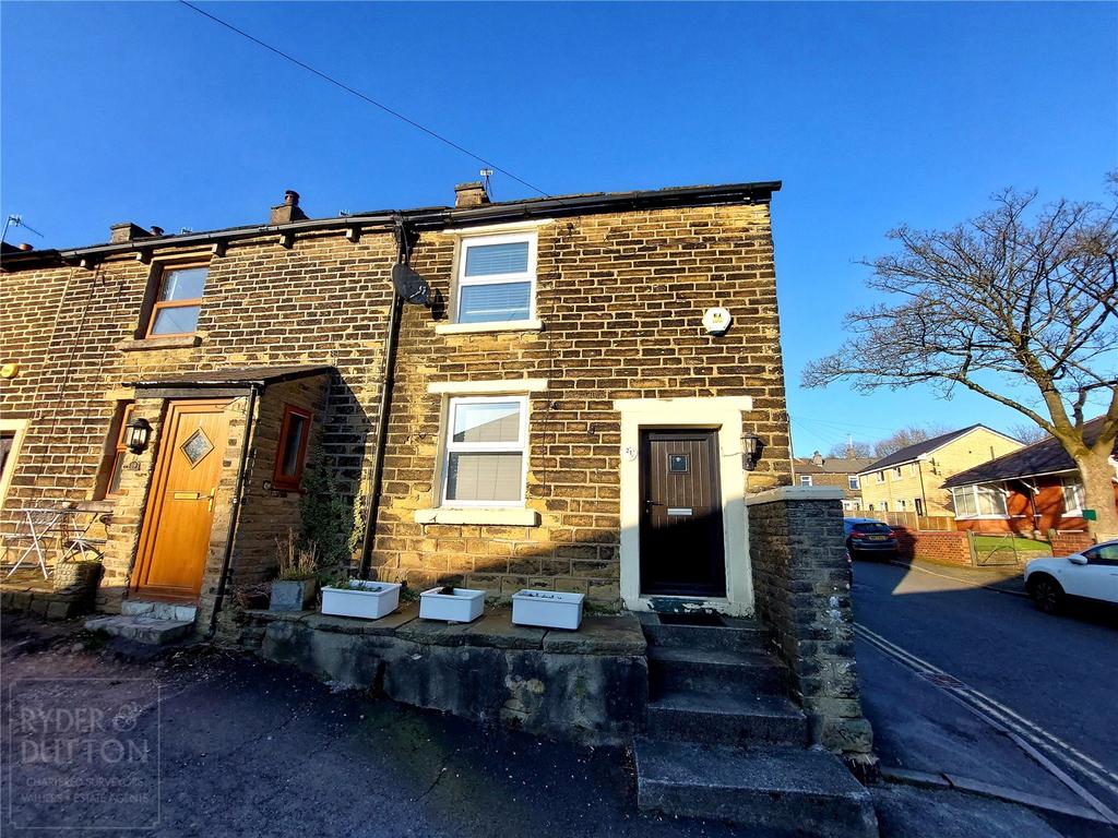 Dinting Lane, Glossop, SK13 2 bed end of terrace house £750 pcm (£173 pw)