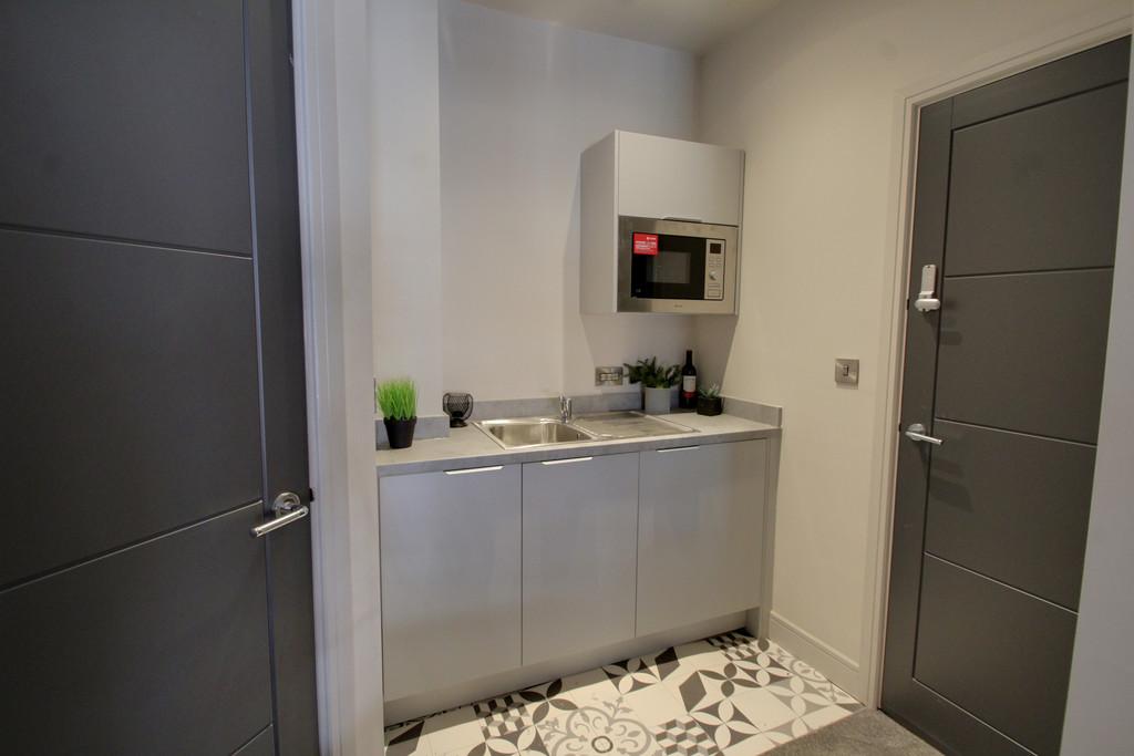 House in Leicester - View 2