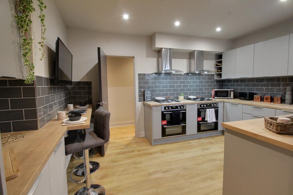 House in Leicester - More