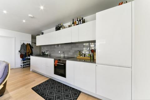 2 bedroom apartment to rent, Fairwater House, Royal Wharf, London, E16