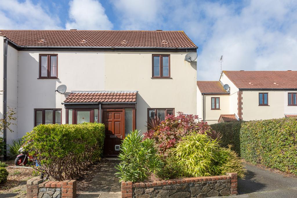 Mont Morin, St. Sampson, Guernsey 2 bed property £1,750 pcm (£404 pw)
