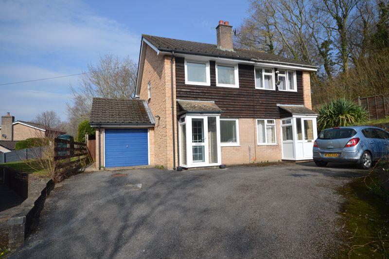 Wern Gifford, Abergavenny 2 bed semidetached house £750 pcm (£173 pw)