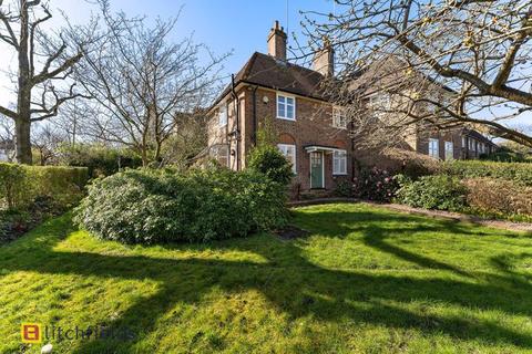 60 Addison Way, London, NW11 6QP