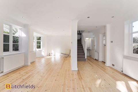 60 Addison Way, London, NW11 6QP