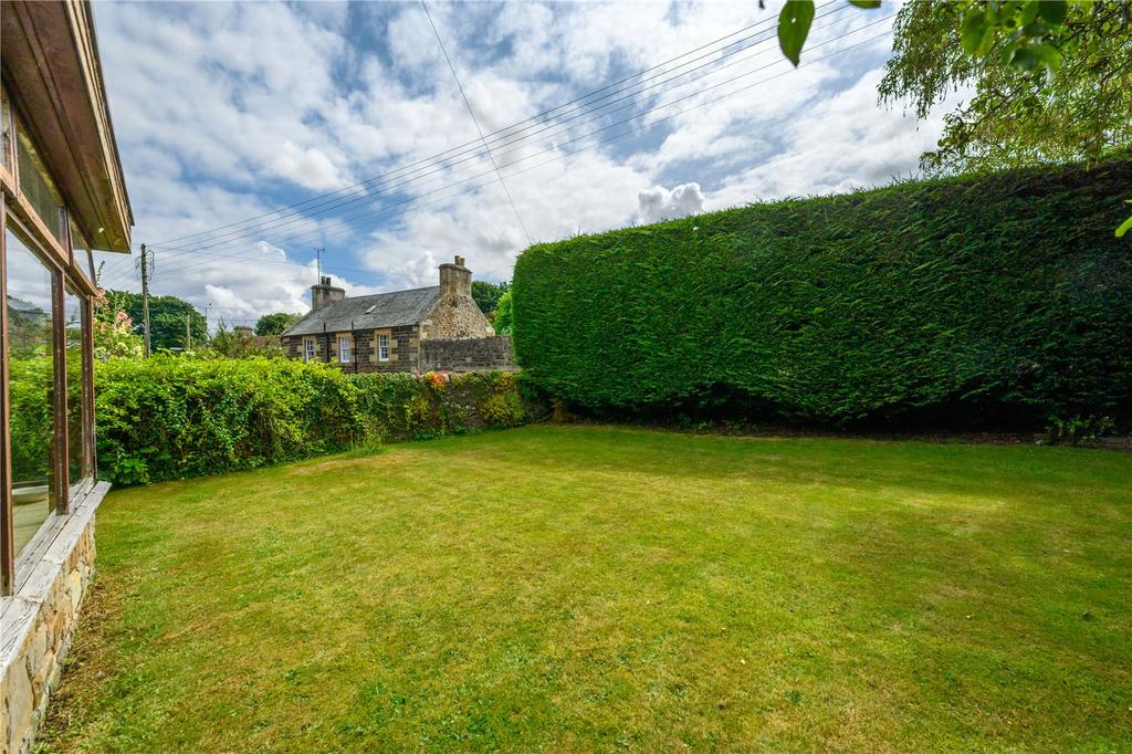 Ailnach Garden