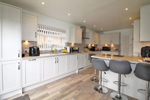 11 Thingwall Road East, Wirral, CH61 3UY