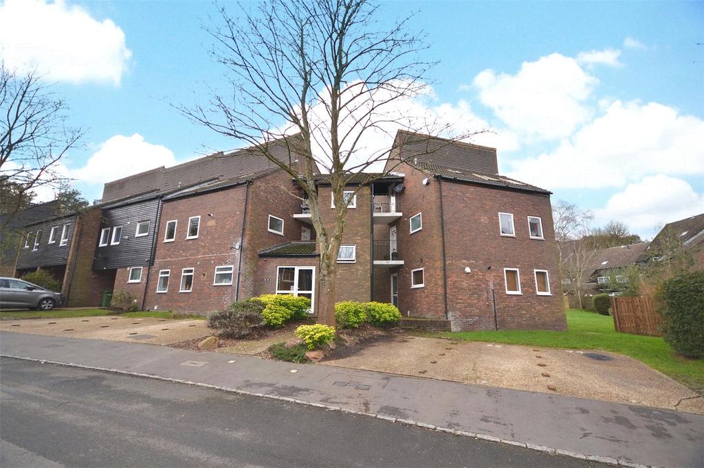 Northcott, Bracknell, Berkshire, RG12 1 bed apartment £190,000