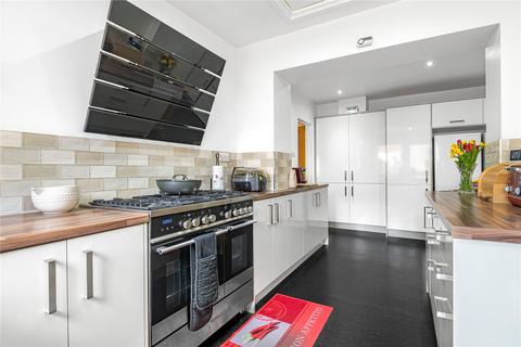 15 Tanners Close, Royal Wootton Bassett, Swindon, SN4 8AA