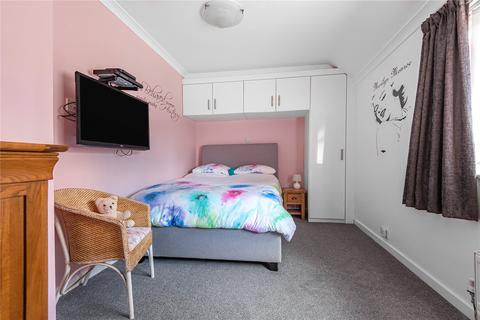 15 Tanners Close, Royal Wootton Bassett, Swindon, SN4 8AA