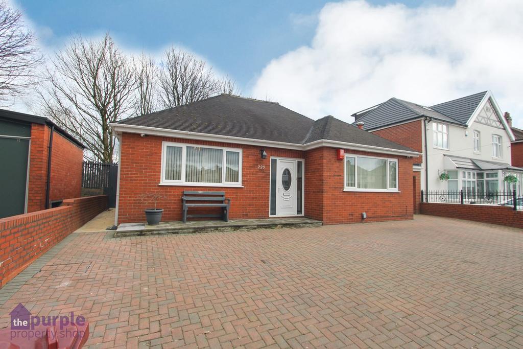 Crompton Way, Bolton, BL2 3 bed detached bungalow £350,000