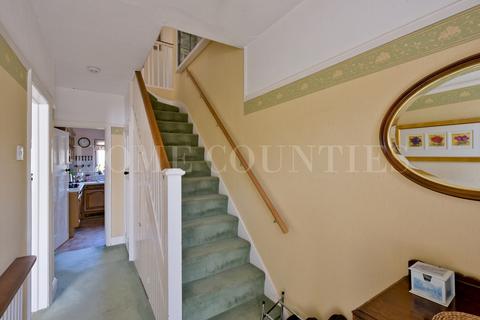 147 Mutton Lane, Potters Bar, EN6 2HD