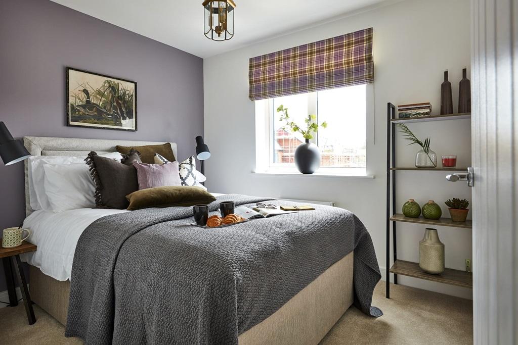 Double bedroom with space for built-in wardrobes