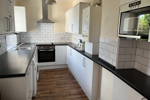 5 bedroom flat to rent, King Street, Old Aberdeen, Aberdeen, AB24