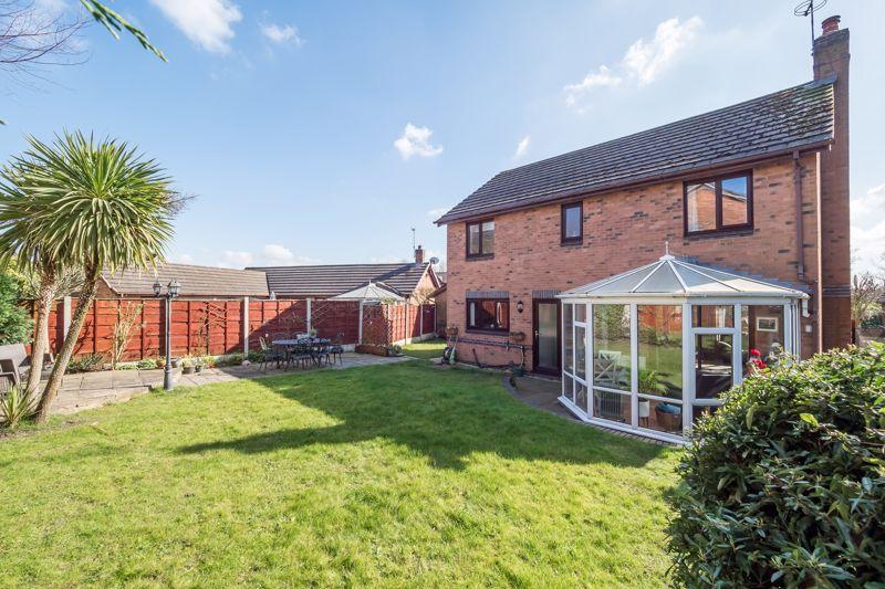 Ennerdale Drive, Congleton 4 bed detached house £450,000