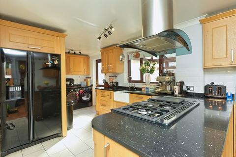 5 Bilberry Close, The Rock, Telford, TF3 5DF