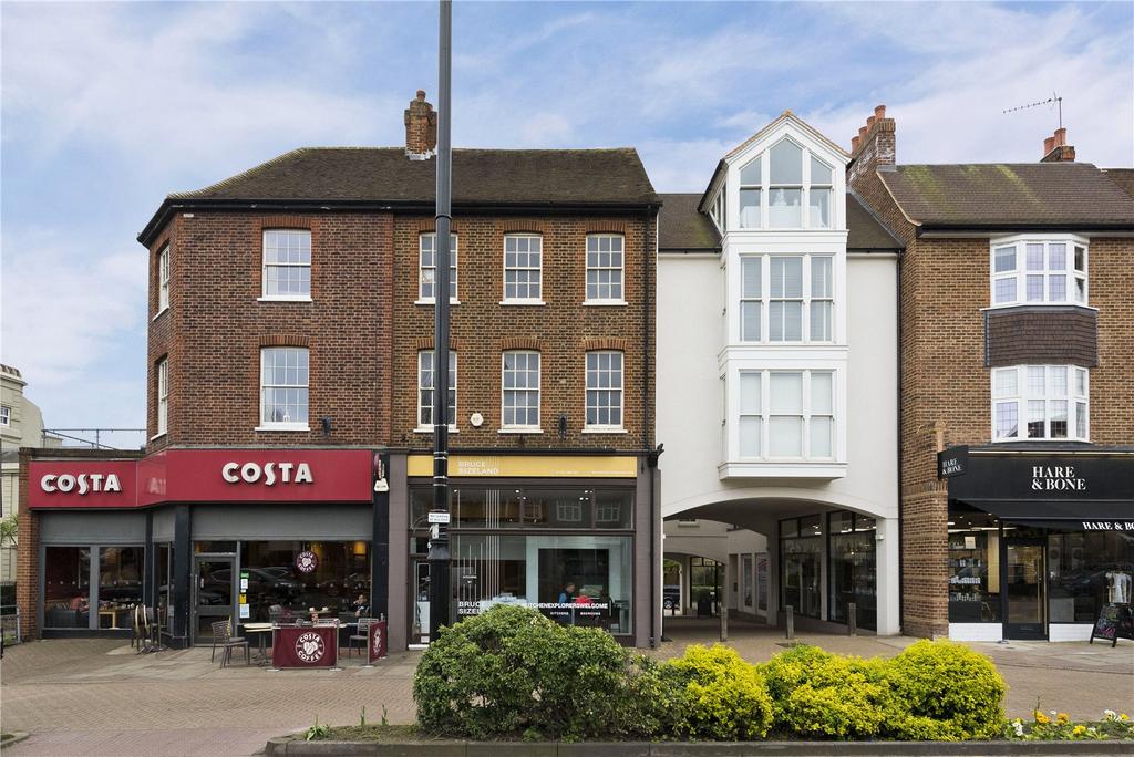 High Street Location