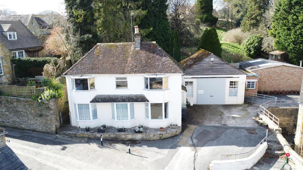 Richard Turner Blockley Property  Still 2.JPG