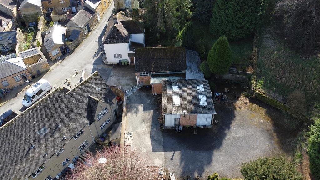 Richard Turner Blockley Property  Still 14.JPG
