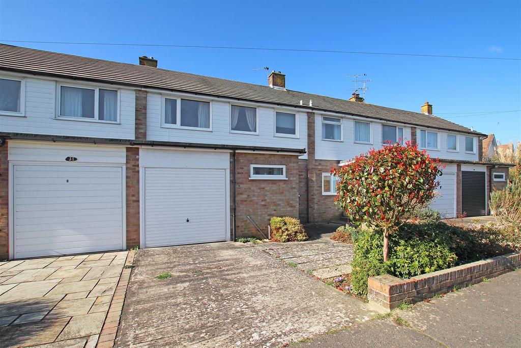 Hawthorn Close, Chichester 3 bed terraced house £395,000