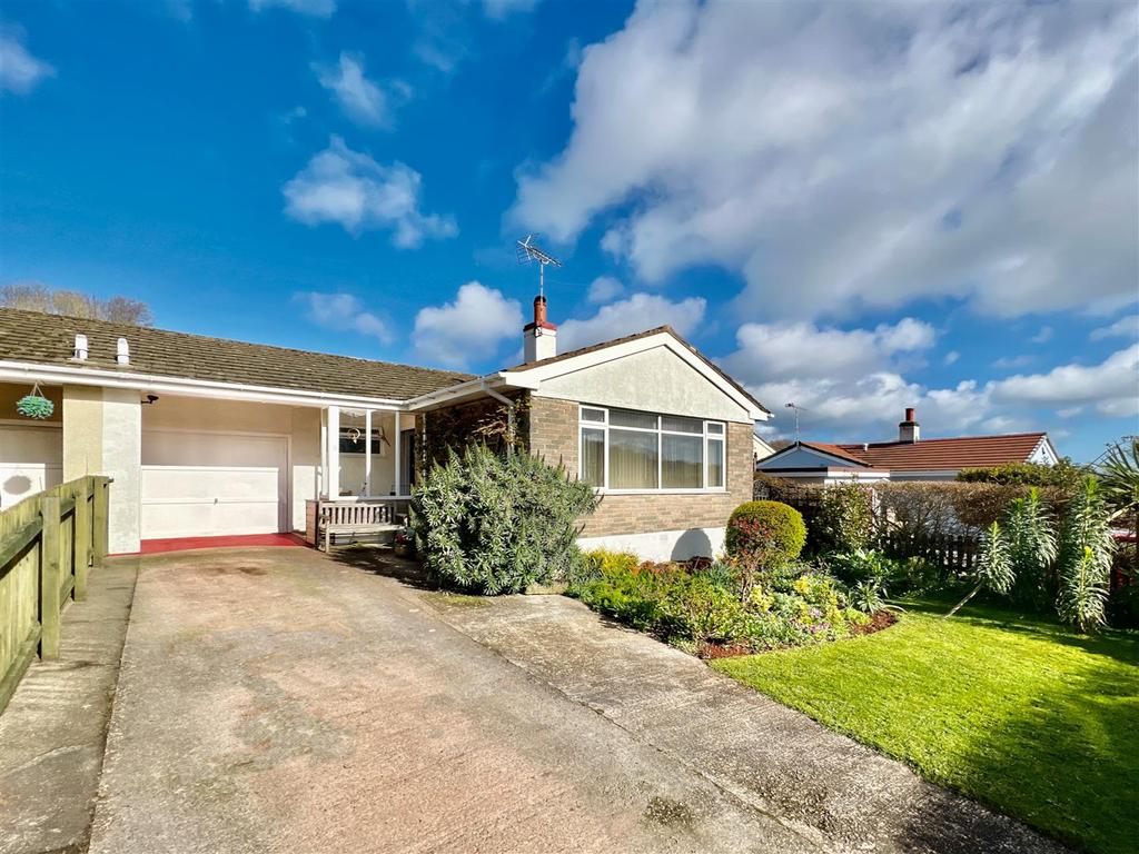 Chestnut Drive, Brixham 2 bed bungalow £350,000