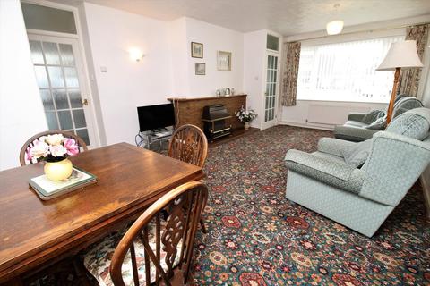 30 Elm Close, Yatton, Bristol, BS49 4EL