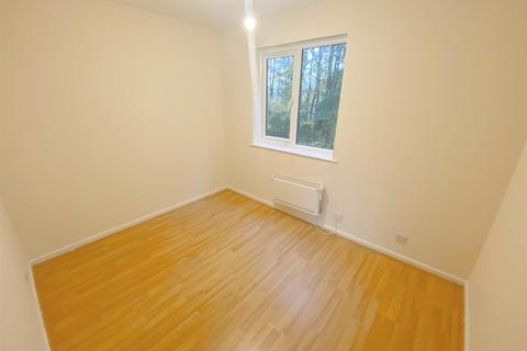 2 bedroom apartment to rent, Denmead, Two Mile Ash, Milton Keynes