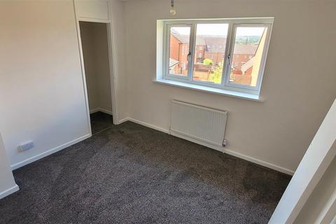 3 bedroom mews to rent - Edinburgh Road, Nuneaton, CV10 9HG
