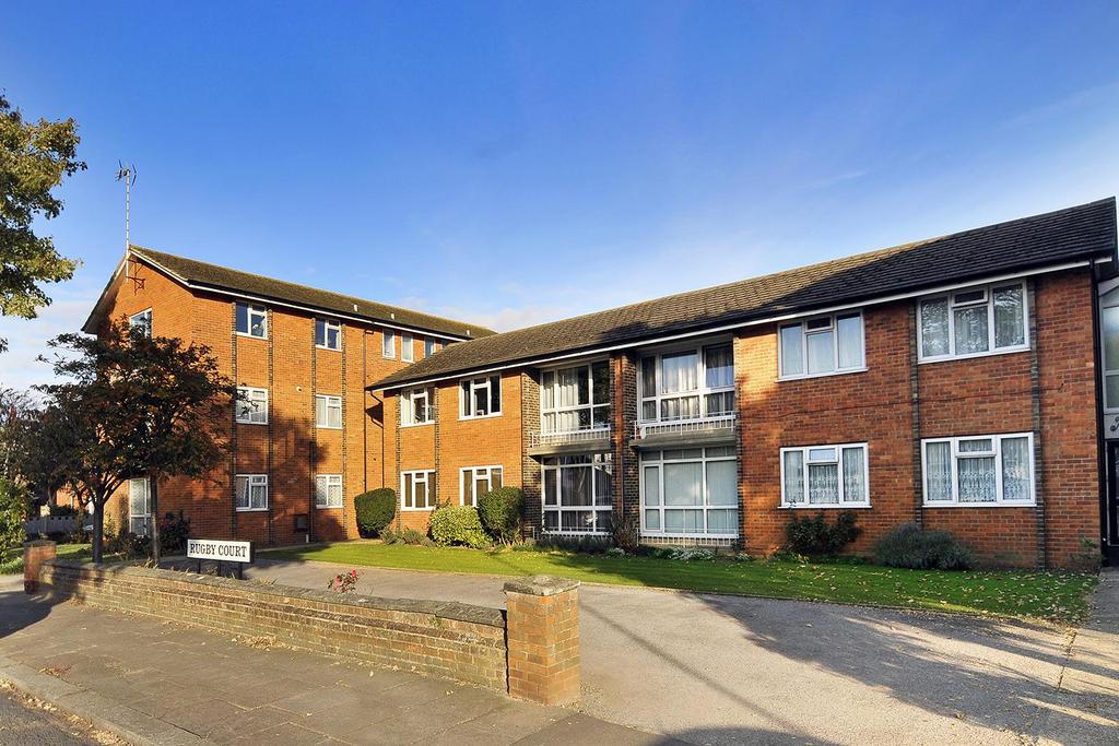 Rugby Road, Worthing 2 bed apartment £240,000