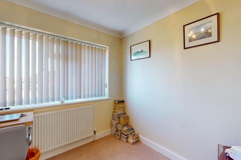5 Leander Close, Deal, CT14 9FJ