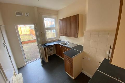 81 Blythe Road, Coventry, CV1 5AU