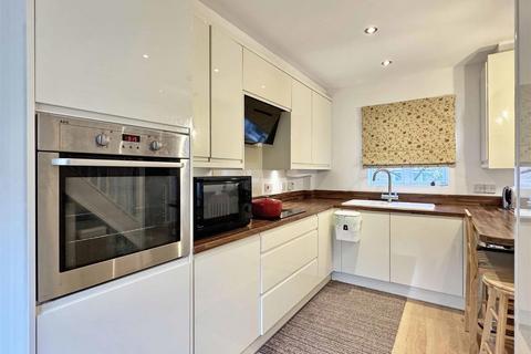 14 Millers Drive, Great Notley, Braintree, CM77 7FD