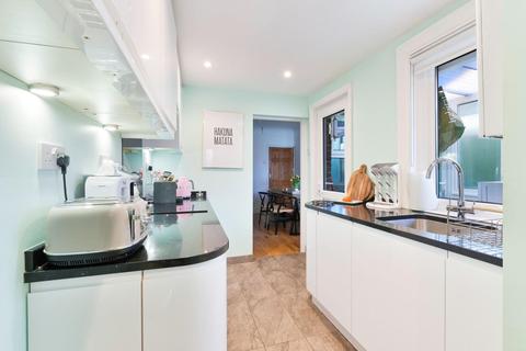 81 Kingston Road, Epsom, KT17 2ER