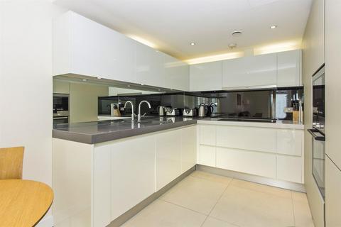 1 bedroom flat for sale, Bezier Apartments, 91 City Road, Aldgate, London, EC1Y