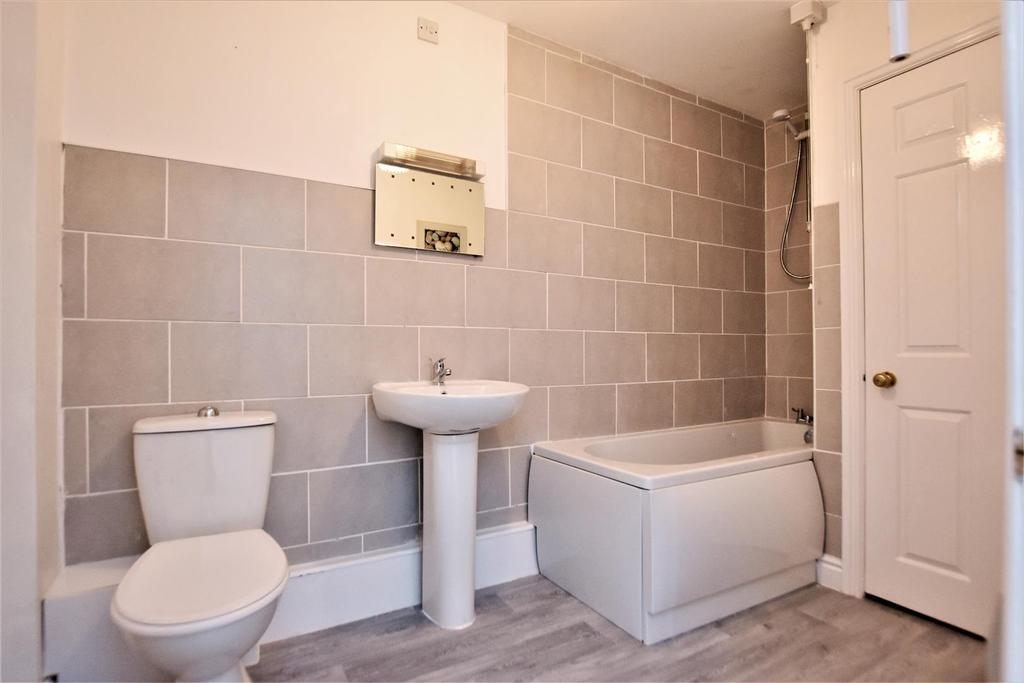 Cleator Street, DaltonInFurness 2 bed flat £110,000