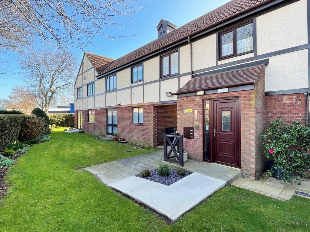The Sycamores, Brooke Estate, Hartlepool 2 bed apartment £85,000