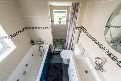 12 Invicta Road, Dartford, DA2 6AZ