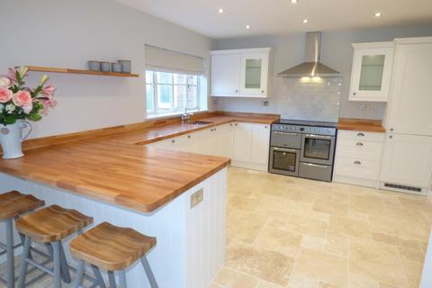 25 Lambourne Close, Bidford On Avon, Alcester, B50 4QH